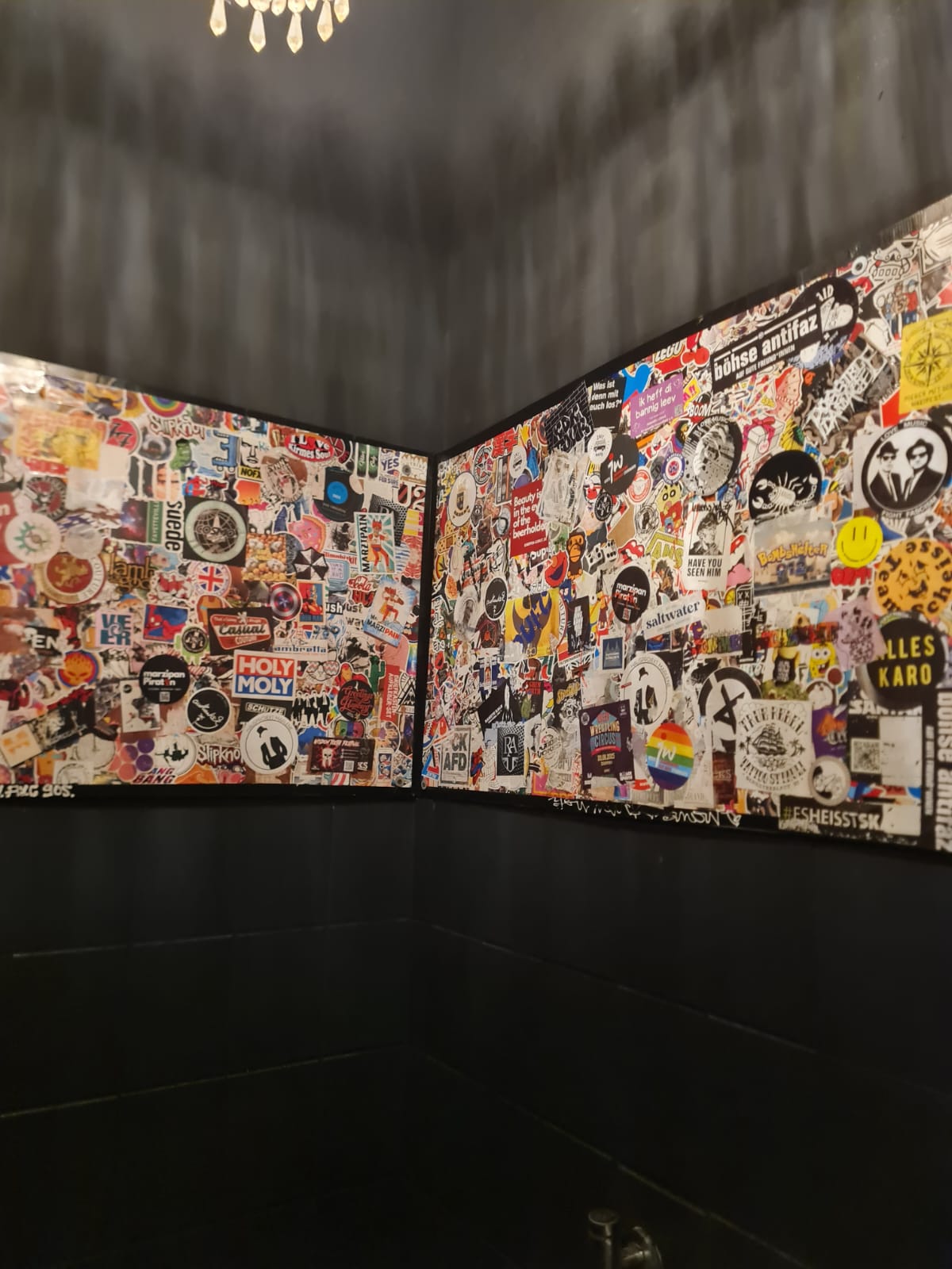 35B89923-3C96-4629-971C-6BA394C67590